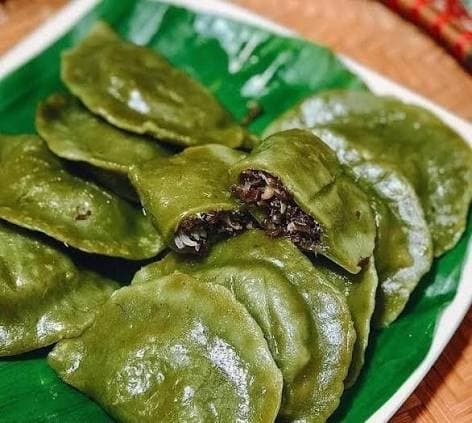 Bánh khúc nhân thịt bà Viện ảnh 2